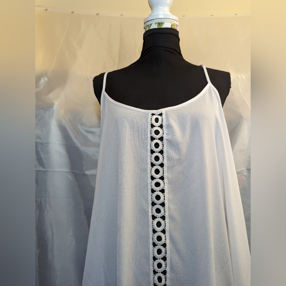 Plus size swim cover with peekaboo eyelet front new - Picture 3 of 5